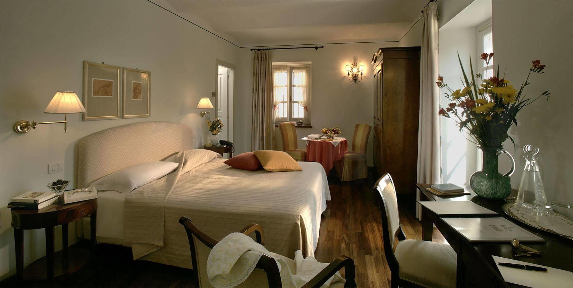 Marcarini Agriturismo Neviglie Екстериор снимка